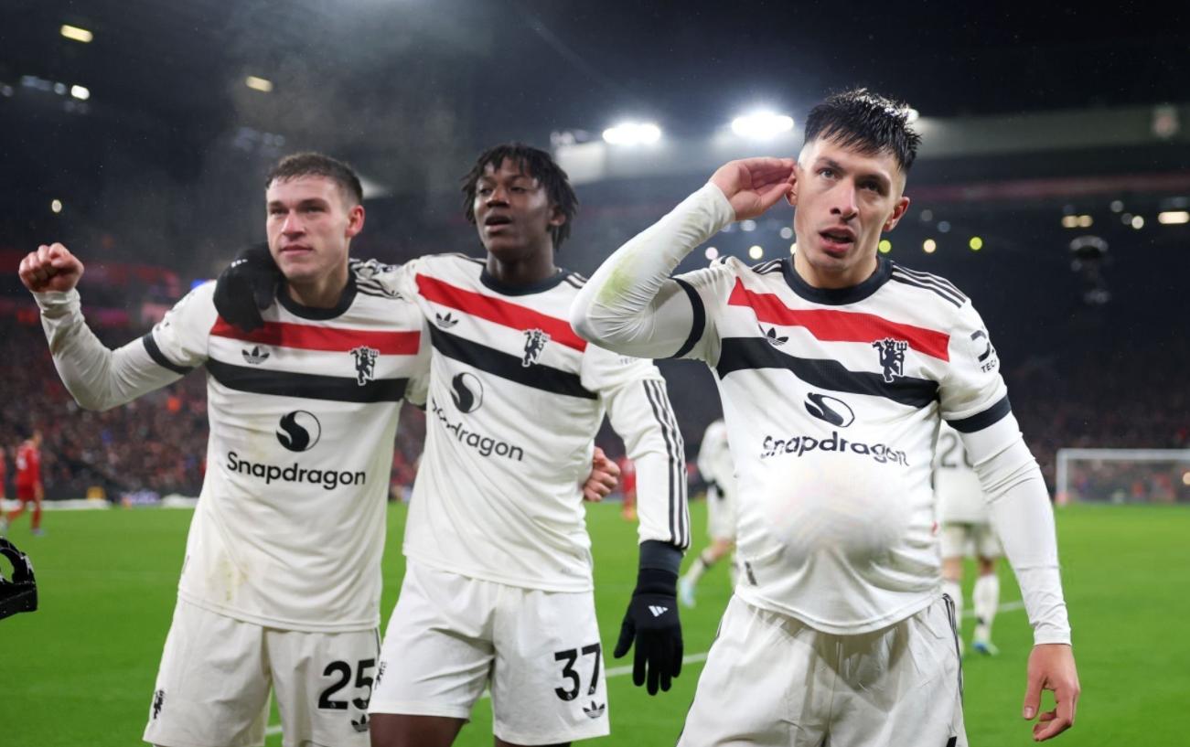 利物浦客场击败曼联,豪取三分(利物浦客场击败曼联,豪取三分球) 利物浦客场击败曼联,豪取三分(利物浦客场击败曼联,豪取三分球)