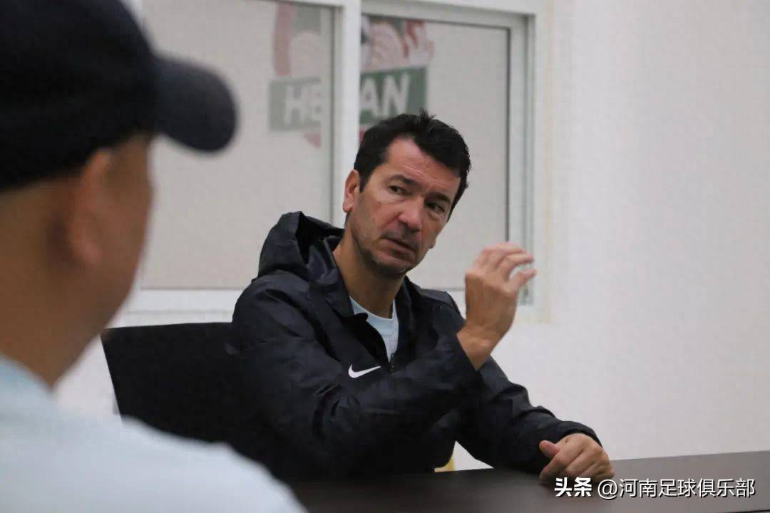 关于阿尔艾因战术布置详解,主帅重点强调防守反击的信息 关于阿尔艾因战术布置详解,主帅重点强调防守反击的信息