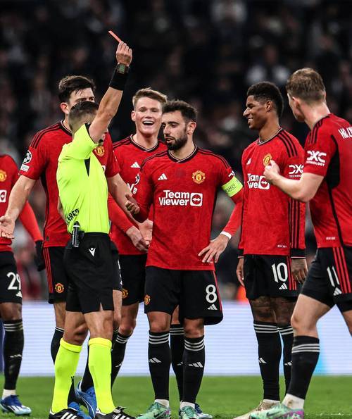 包含曼联中场大将伤愈复出,战布宜诺斯艾利斯独立阵容稳固的词条 包含曼联中场大将伤愈复出,战布宜诺斯艾利斯独立阵容稳固的词条