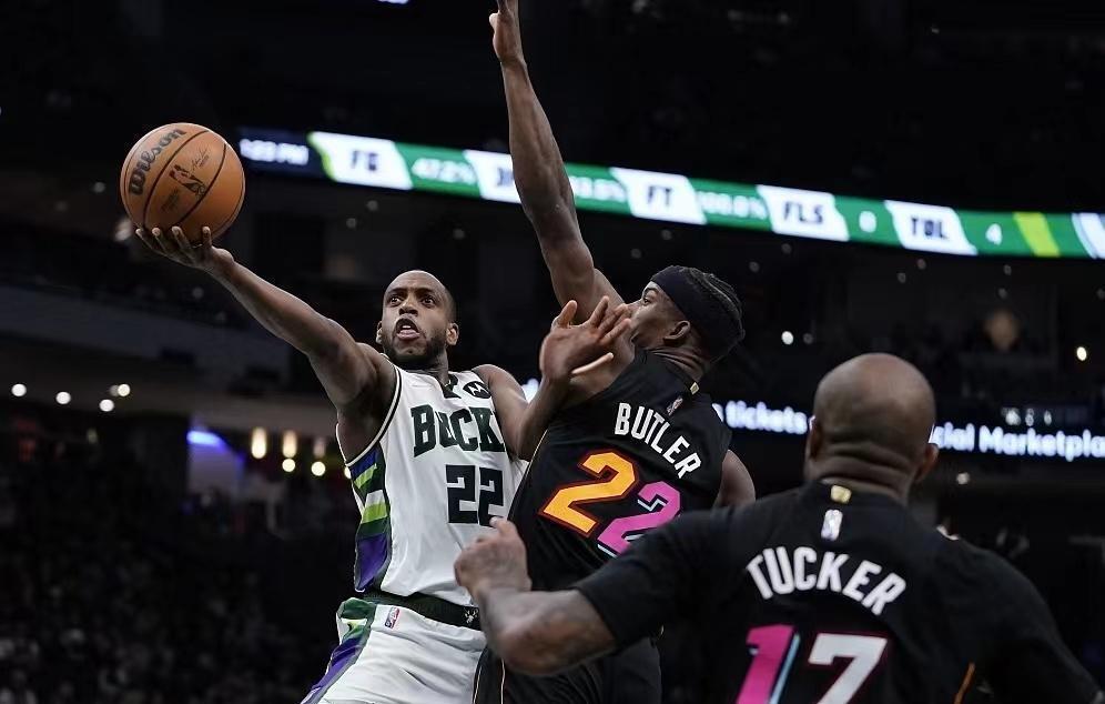 雄鹿再胜凯尔特人,字母哥张力十足 雄鹿再胜凯尔特人,字母哥张力十足