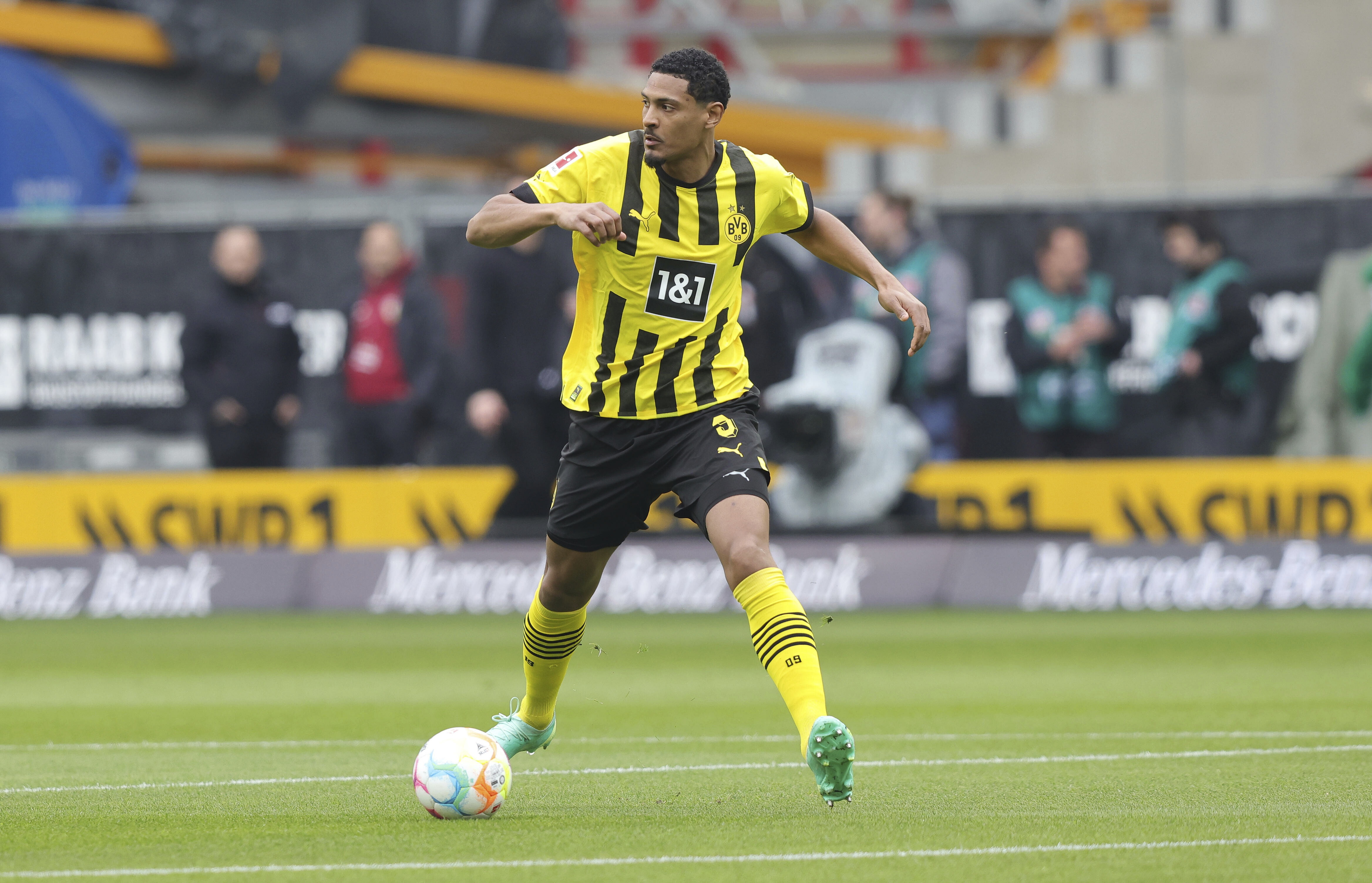 多特蒙德巨头亮相,实力占优搏击决赛希望的简单介绍 多特蒙德巨头亮相,实力占优搏击决赛希望的简单介绍