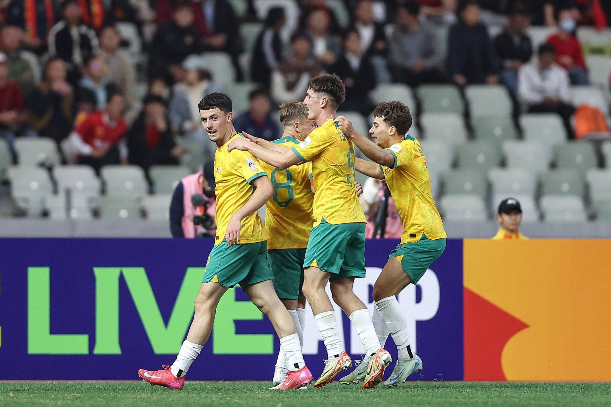 澳大利亚队战胜了德国队 澳大利亚队战胜了德国队