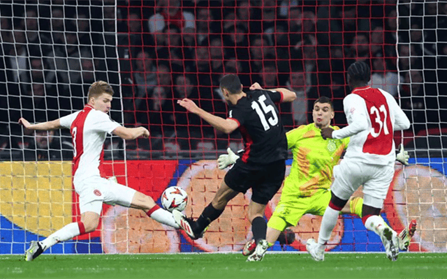 阿贾克斯逆转多特蒙德,晋级欧冠强的简单介绍 阿贾克斯逆转多特蒙德,晋级欧冠强的简单介绍