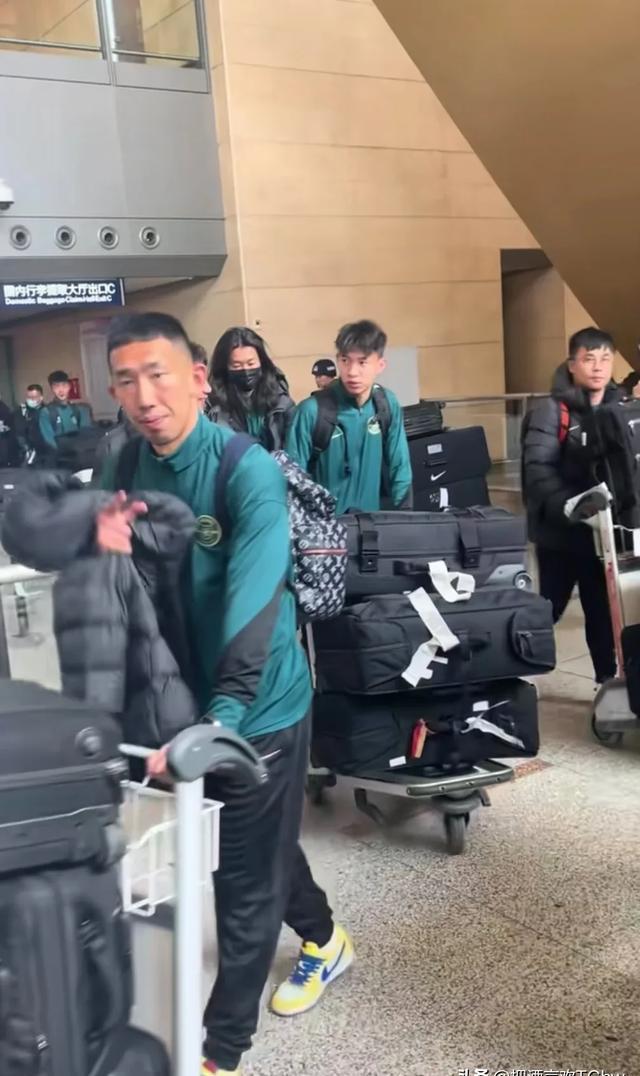 包含浙江队全员备战,决胜阶段团结一致的词条 包含浙江队全员备战,决胜阶段团结一致的词条