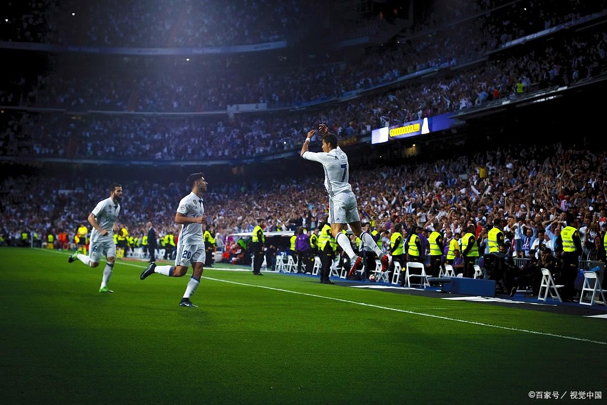 皇家社会球员展现团结精神,备战紧张的对手的简单介绍 皇家社会球员展现团结精神,备战紧张的对手的简单介绍