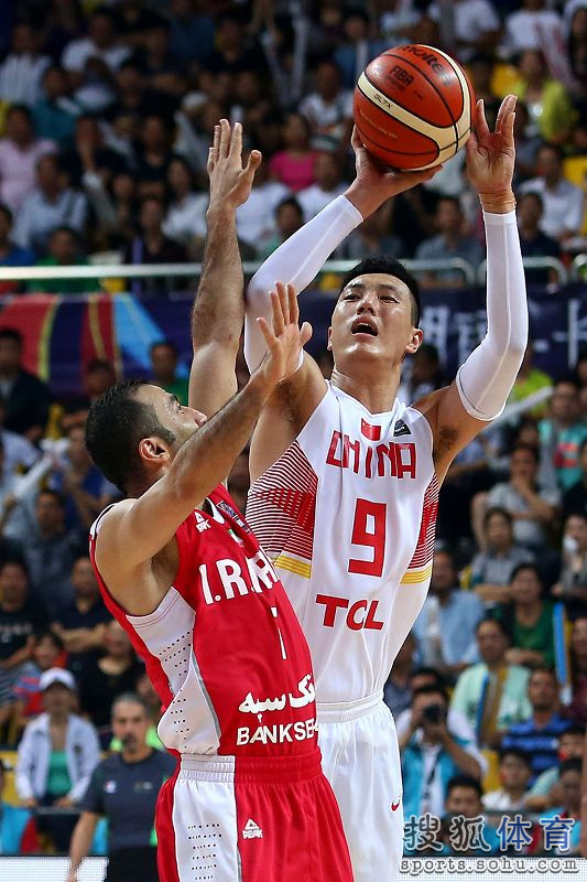 揭竿而起!双方豪门实力较量,决出胜者的简单介绍 揭竿而起!双方豪门实力较量,决出胜者的简单介绍